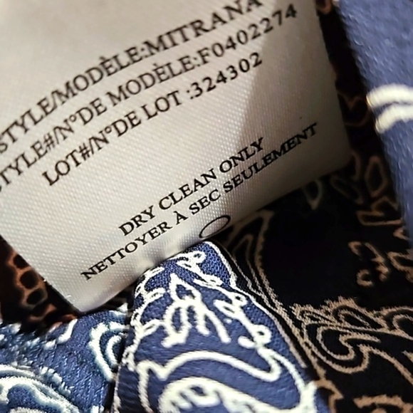 Theory | Navy Blue Paisley Silk Pull On Dress or Casual Pants - Picture 6 of 14